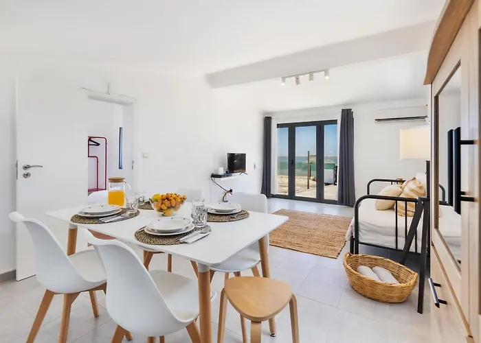 Yellow House Casa de Férias